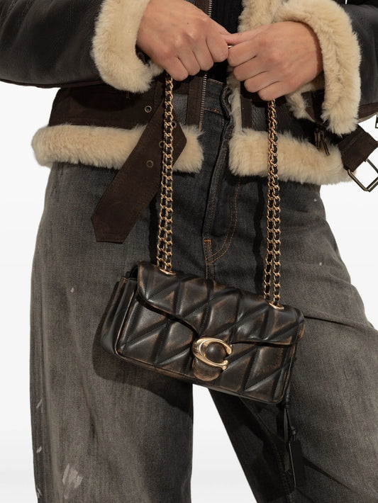 quilted chain shouder bag